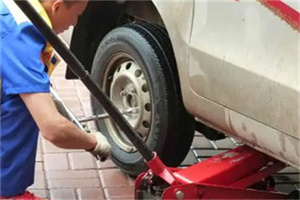 清华园附近拖车24小时服务热线电话