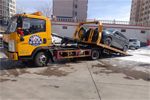 清华园救援拖车费用怎么算